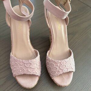 DREAM PAIRS CHERISH Women's Fashion Outdoor Ankle Strap Peep Toe Size 8